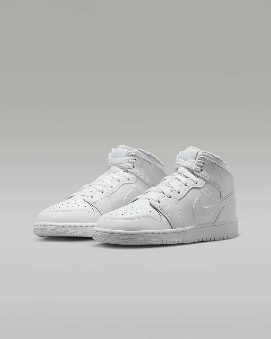 Nike basket junior jordan top